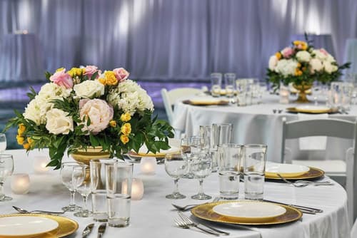 Renaissance Shoals Resort & Spa, Reception