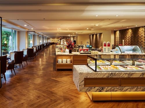 Tokyo Prince Hotel, Restaurant