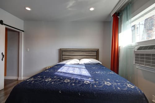 Tradewinds Hotel LAX Airport, Room