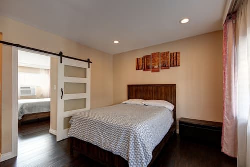 Tradewinds Hotel LAX Airport, Room