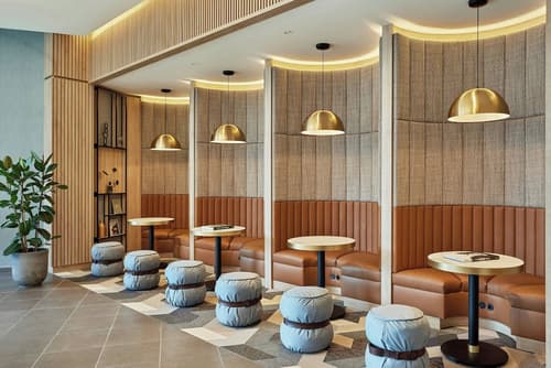 Courtyard by Marriott Berlin City Center, Lobby sitting area