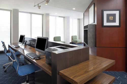 Courtyard by Marriott Boston-South Boston, Lobby lounge