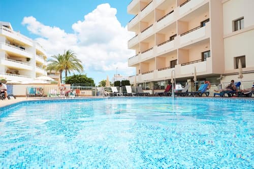 Invisa Hotel La Cala