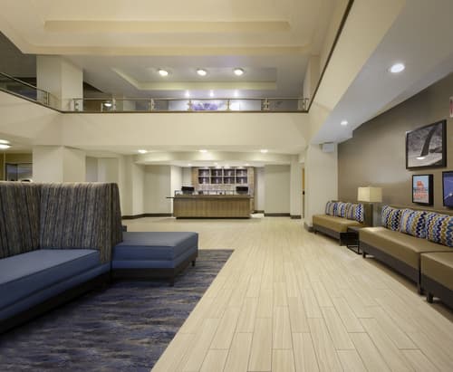 Four Points by Sheraton Cocoa Beach, Lobby
