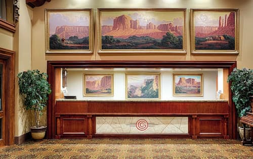 Grand Canyon Railway Hotel, Reception
