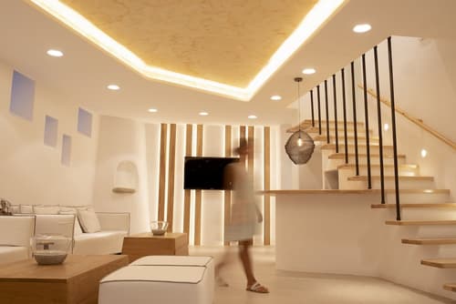 Argo Hotel, Reception