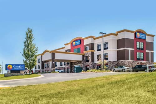 Comfort Inn & Suites Sheridan, Exterior