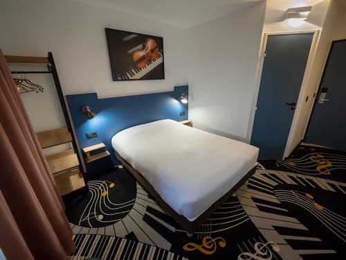 Welcomotel Beauvais Aéroport, Room