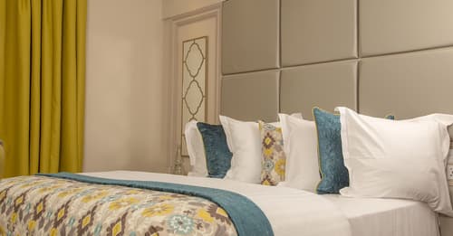 Cork’s Vienna Woods Hotel and Villas, Room