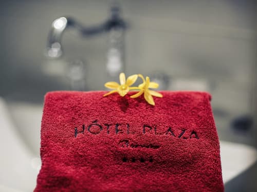 Hotel Plaza Biarritz Plage - Handwritten Collection