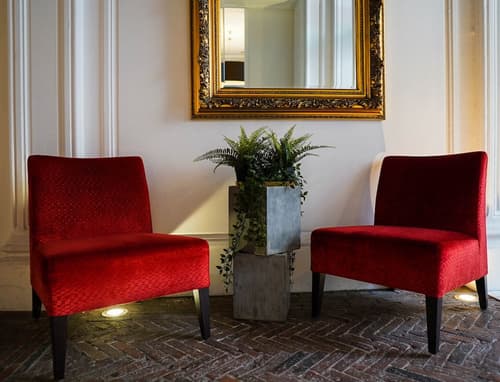 Hotel de Flandre, Interior entrance
