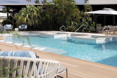 voco Surfside Aruba by IHG