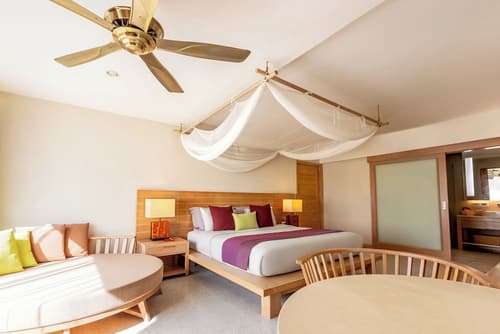 Pakasai Resort, Room