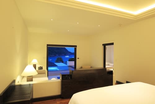 The Racha, Reception