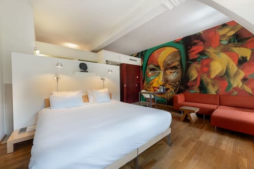 Kruisherenhotel Maastricht, Room