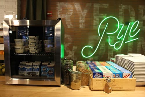 Crowne Plaza Chicago West Loop by IHG