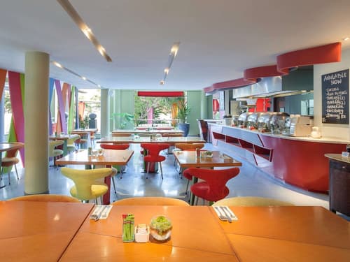 ibis Styles Bali Legian, Restaurant