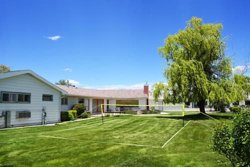 Retro Inn at Mesa Verde, Sport court