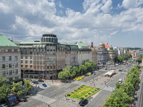 EA Hotel Rokoko