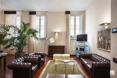 Palazzo Galletti Abbiosi, Lobby sitting area