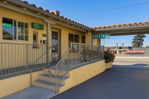 El Castell Motel