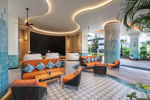 M Social Hotel Phuket, Lobby sitting area