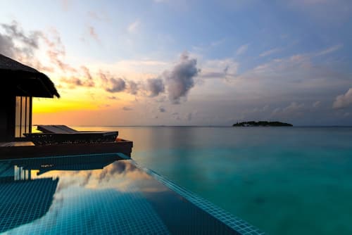 Sheraton Maldives Full Moon Resort & Spa