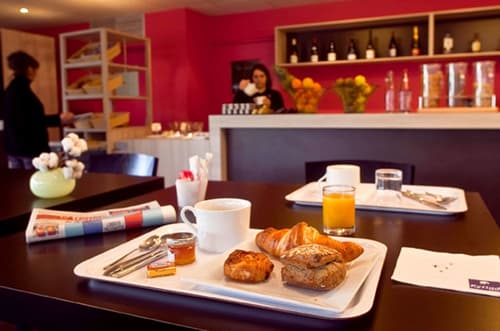 Hotel Kyriad Tours Sud - Chambray lès Tours, Breakfast area