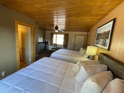 Estes Mountain Inn, Room