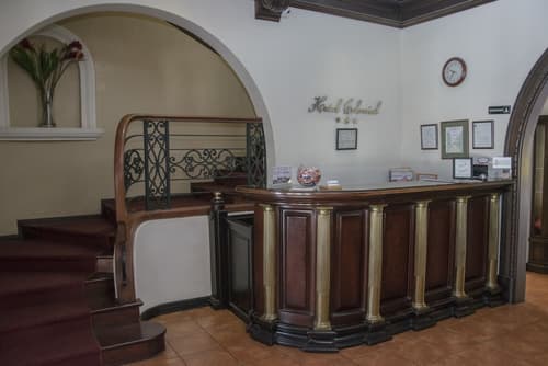 Hotel Colonial, Reception