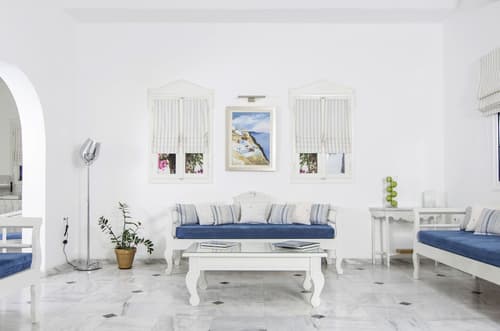 Paradise Resort, Lobby sitting area