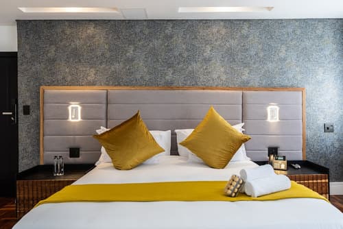 Cape Diamond Boutique Hotel