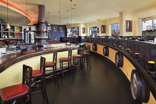 Melia Berlin, Restaurant