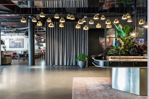 Radisson RED Brussels