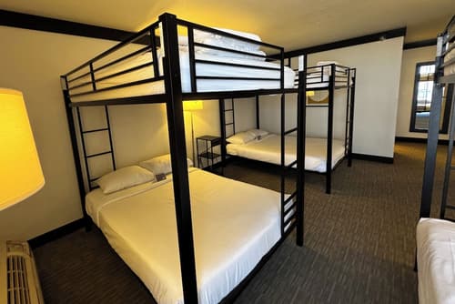 OYO Hotel and Casino Las Vegas, Room