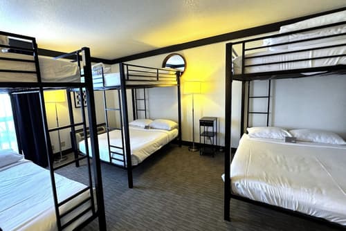 OYO Hotel and Casino Las Vegas, Room