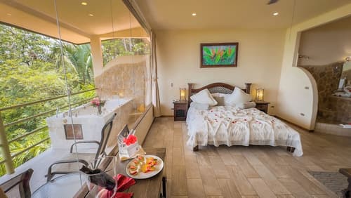 Issimo Suites Boutique Hotel & Spa - Adults Only, Room