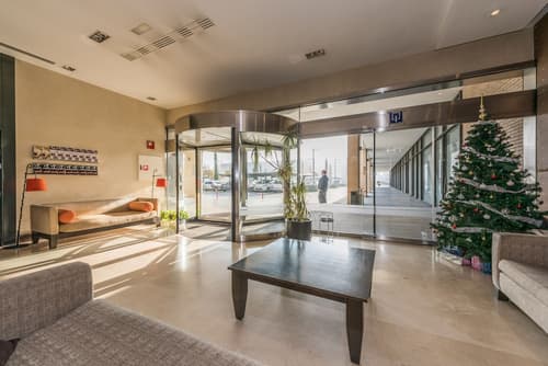 Hotel Mercader, Check-in/check-out kiosk