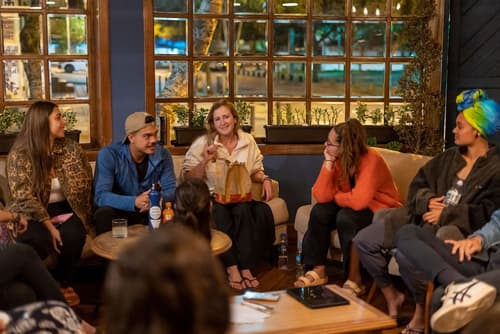 Socia/tel Amazon Tena, Interior entrance