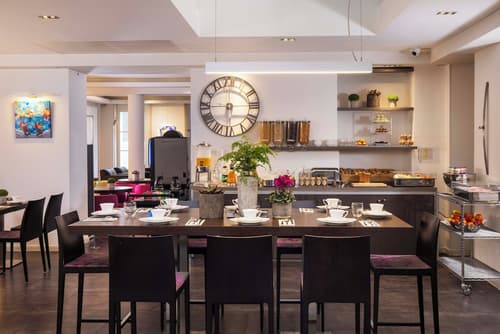 Le Marceau Bastille, Breakfast buffet