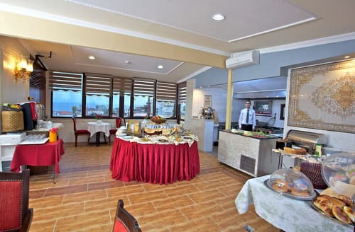 Amber Hotel - Special Class