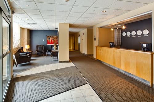 Hotel Les Suites Labelle, Reception