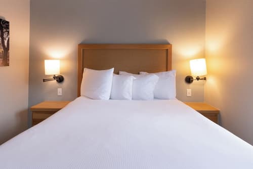 RiverPointe Napa Valley Resort