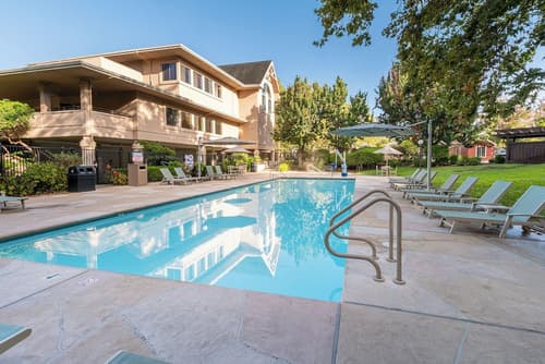 RiverPointe Napa Valley Resort