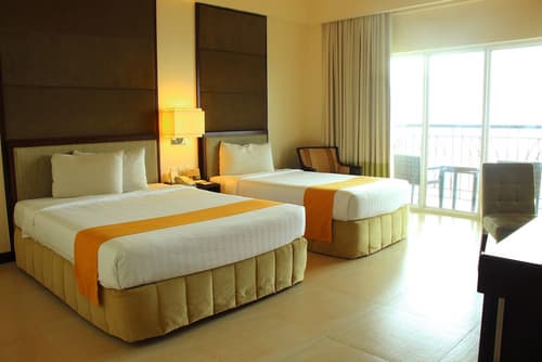 Taal Vista Hotel, Room