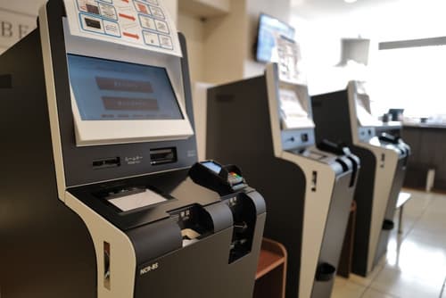 Yokohama Sakuragicho Washington Hotel, Check-in/check-out kiosk