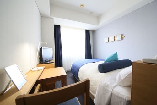 Yokohama Sakuragicho Washington Hotel, Room