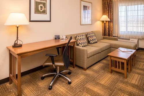 Staybridge Suites Las Cruces by IHG, Room