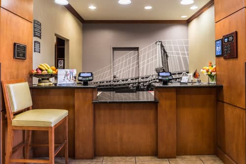 Staybridge Suites Las Cruces by IHG, Reception