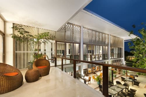 Melia Zanzibar, Lobby sitting area